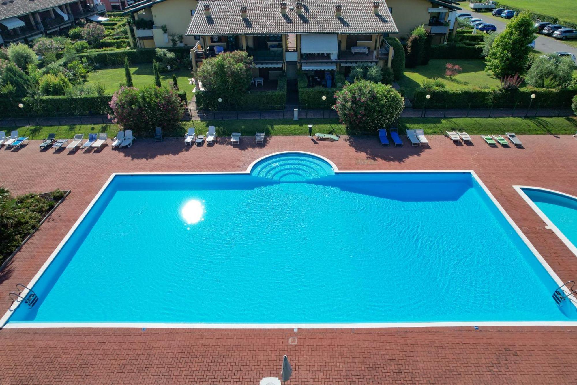 Appartamento Al Cascinale Desenzano del Garda Exterior foto